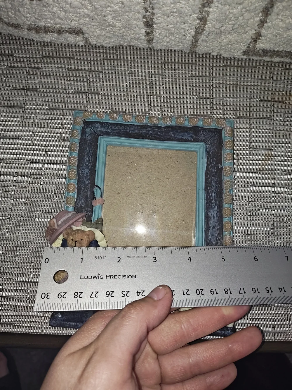 vintage 3D resin picture frame featuring teddy bears in a bedroom scene,...
